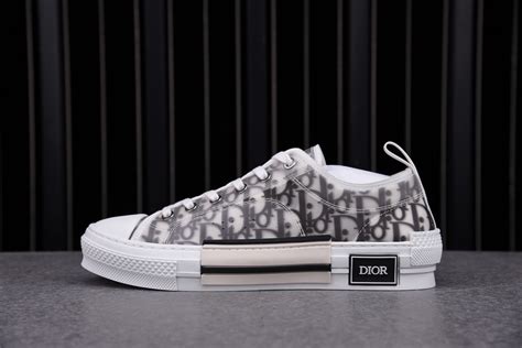 Dior b23 low top logo